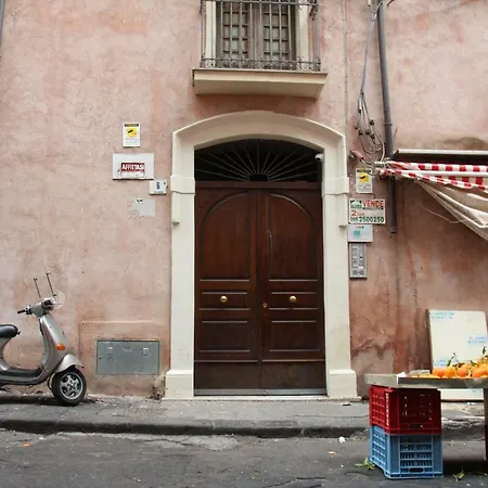Monolocale Il Tindaro * קטאניה