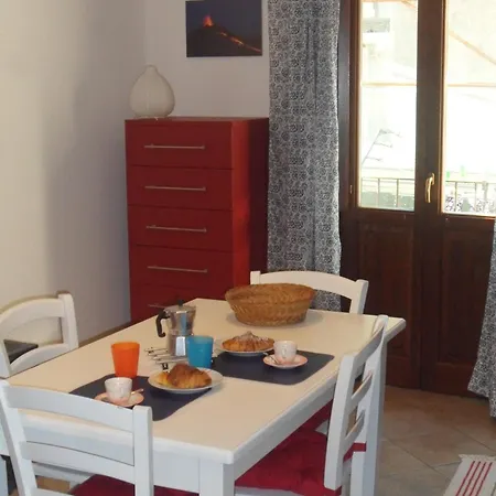 Monolocale Il Tindaro 公寓 卡塔尼亚