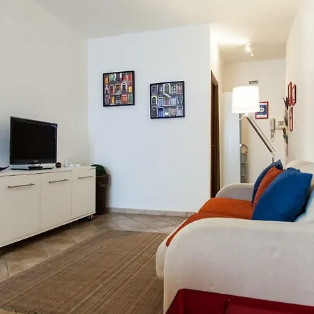 Apartment Monolocale Il Tindaro *