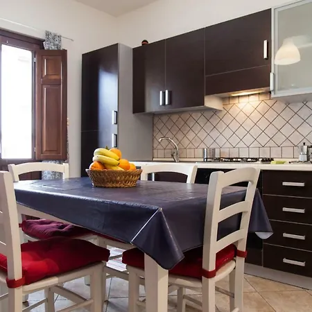 Apartment Monolocale Il Tindaro *