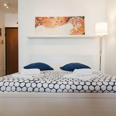 Apartment Monolocale Il Tindaro *