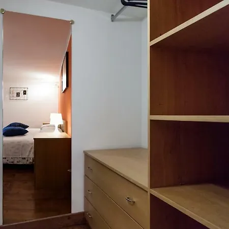 Monolocale Il Tindaro 公寓